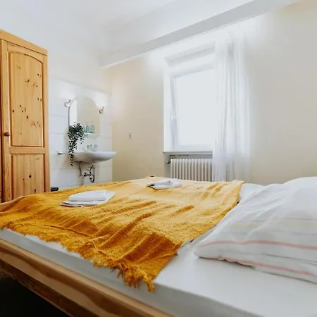 Gemuetliche Im Historischen Gaestehaus * 보파르트